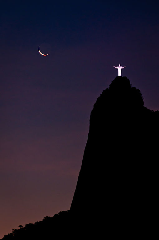 510px-young_moon_and_old_jesus