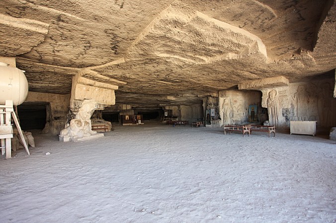 whitemonasteryshenudainside