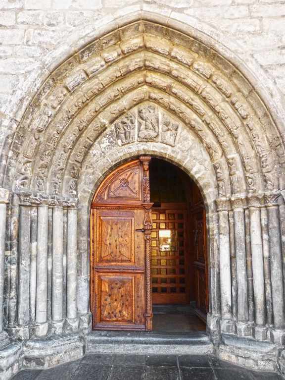 gothic-portal-portalada-church